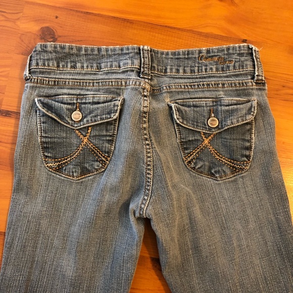 Common Thread Jeans - Picture 2 of 5